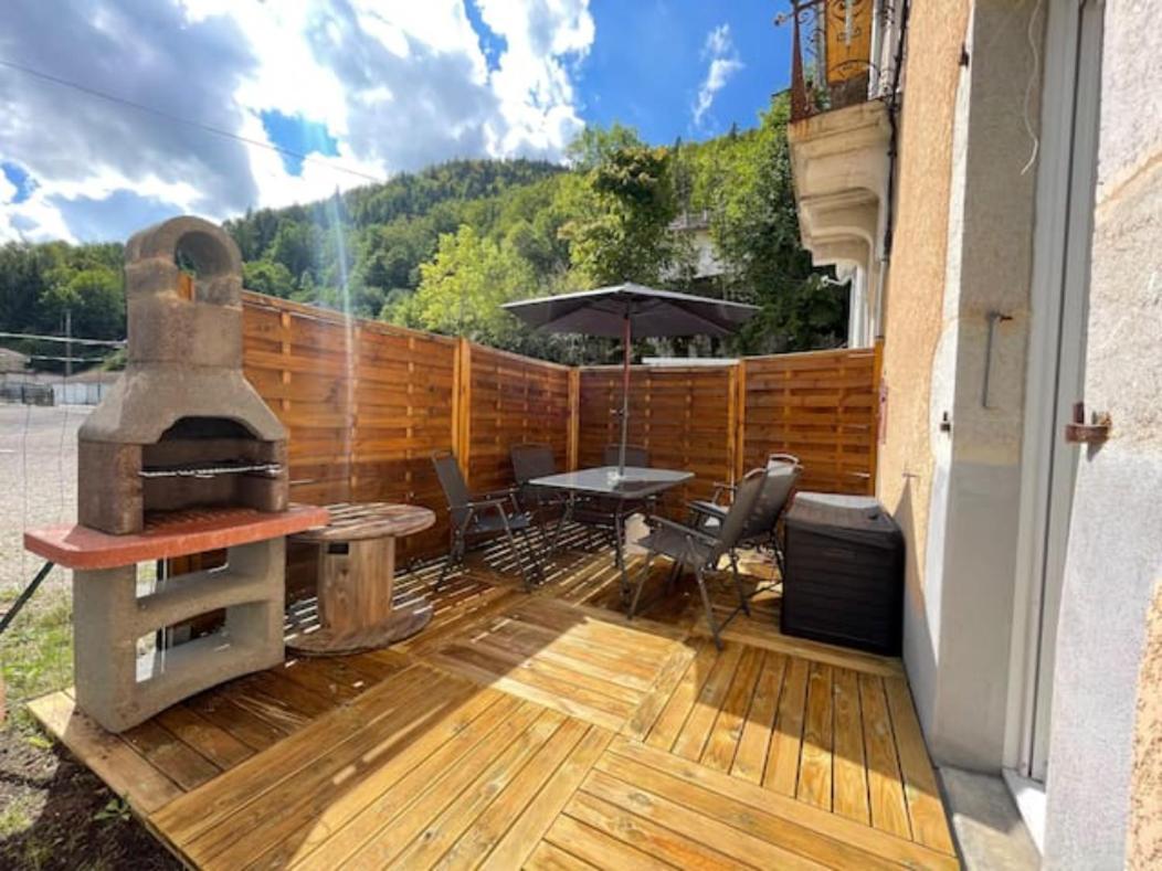 Sauna En Bord De Riviere Morez Zewnętrze zdjęcie